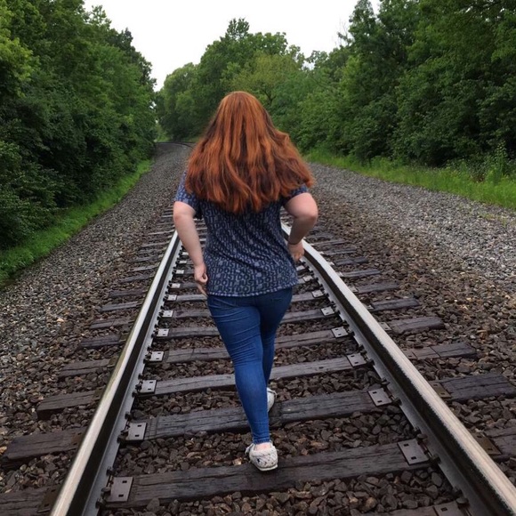 Meet your Posher, Emily - Picture 1 of 1